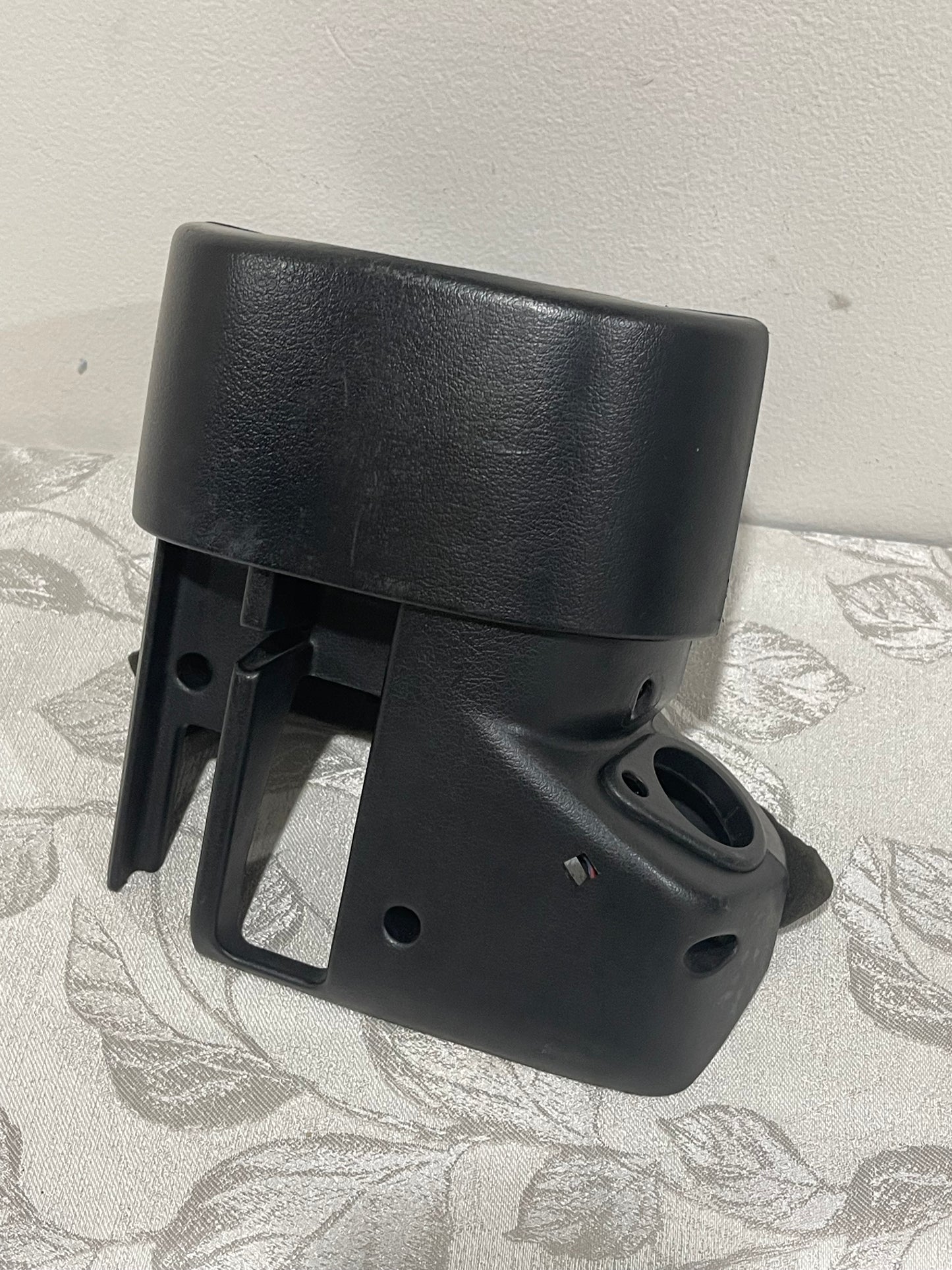 R32 GTR STEERING SURROUND