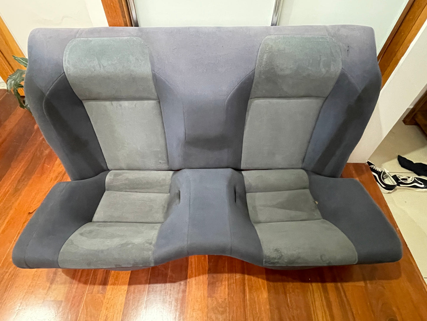 R32 GTR REAR SEAT