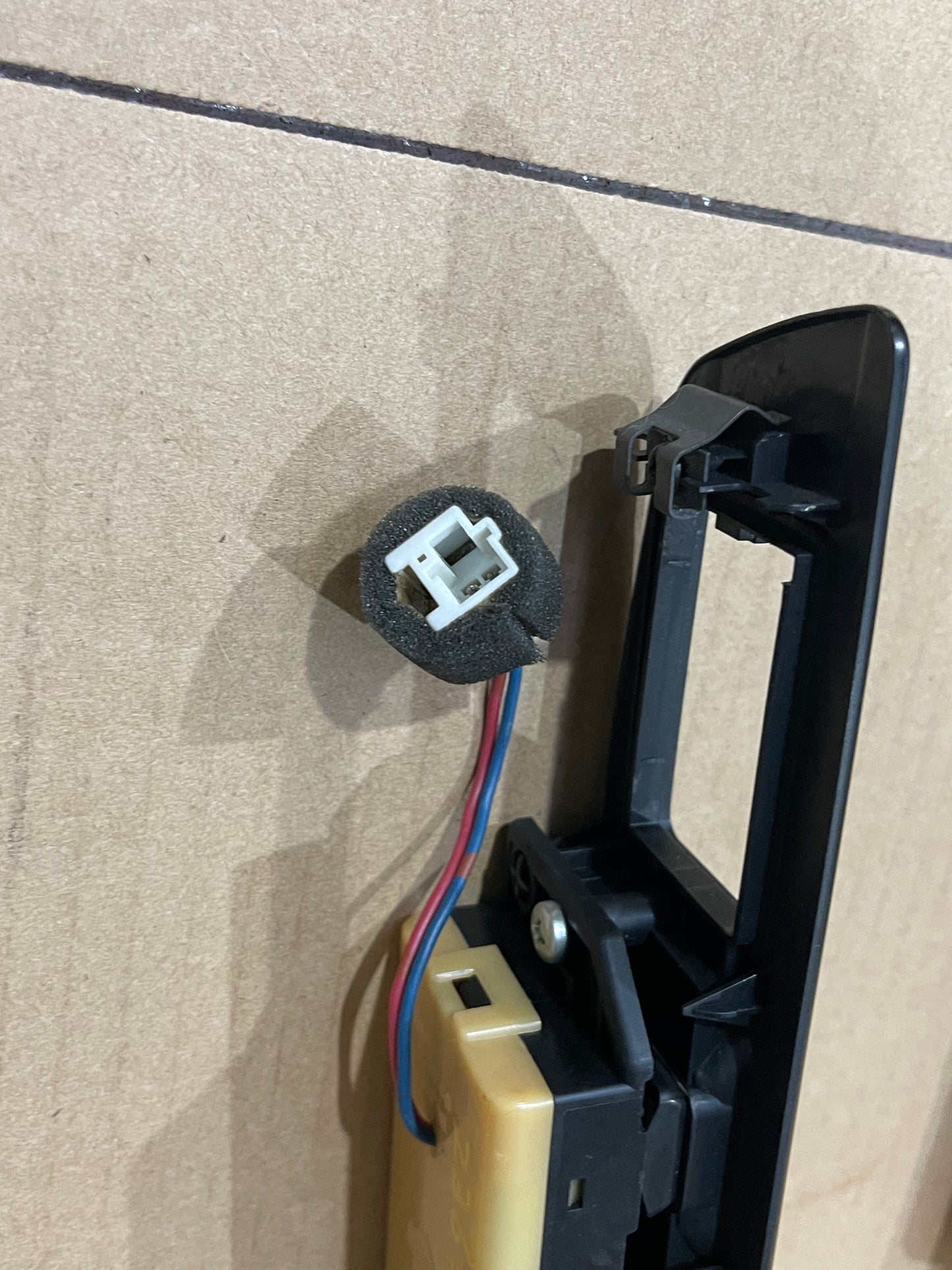 R32 HCR32 SKYLINE SEDAN WINDOW SWITCH