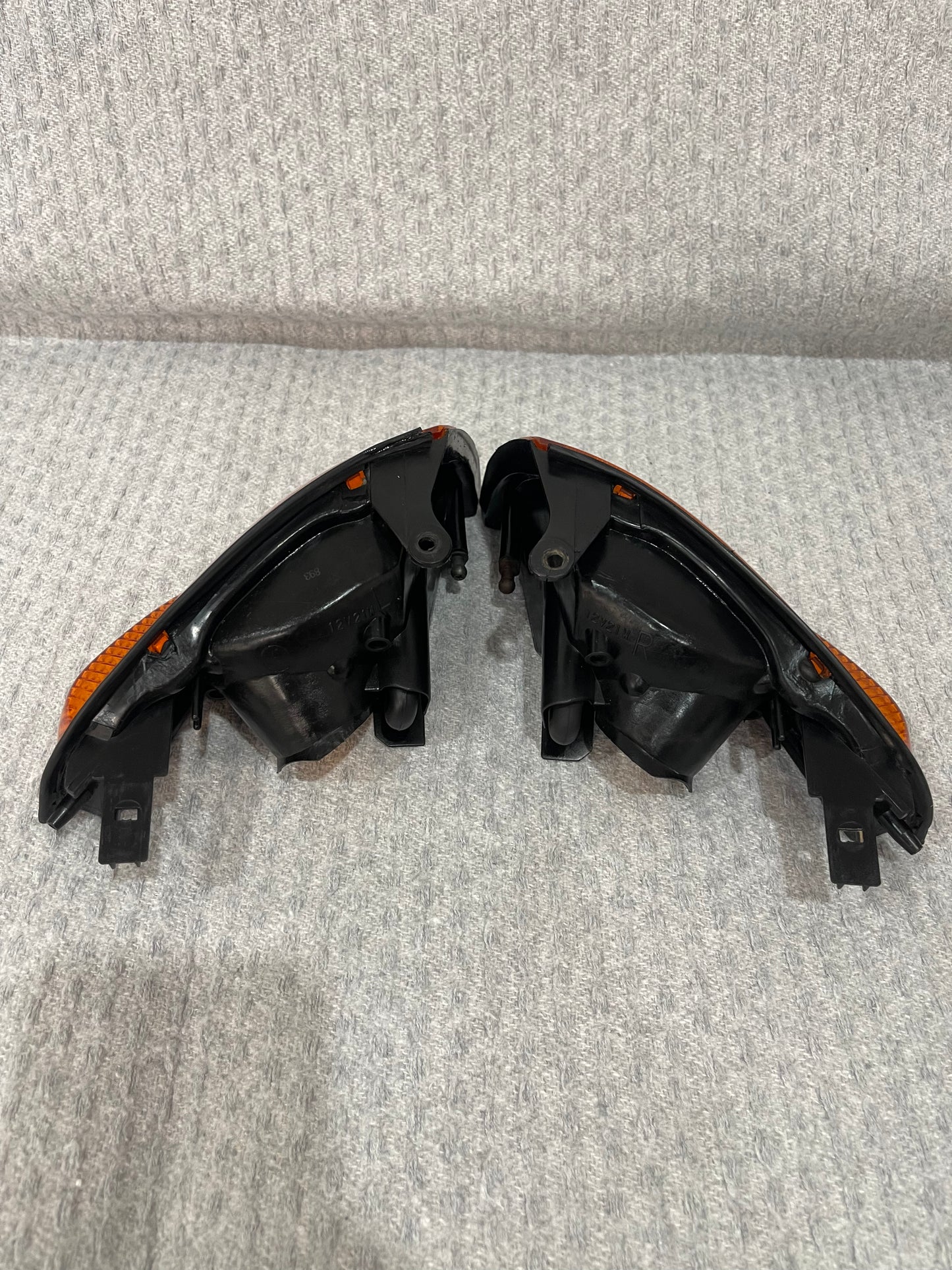 R32 GTST ORANGE INDICATOR PAIR