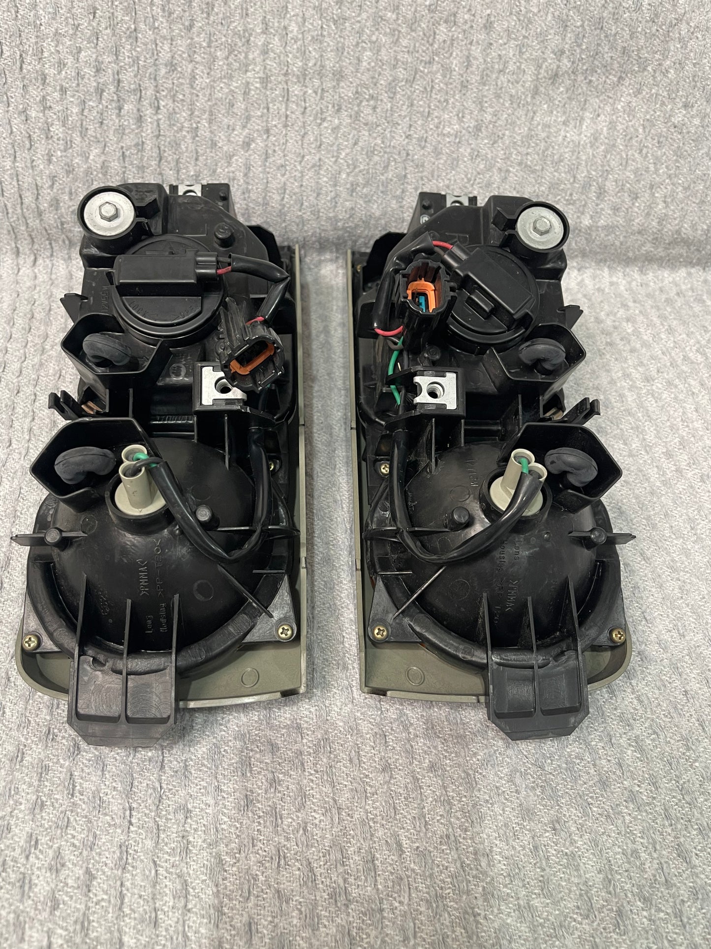 R33 GTST FRONT BUMPER FOG LAMP