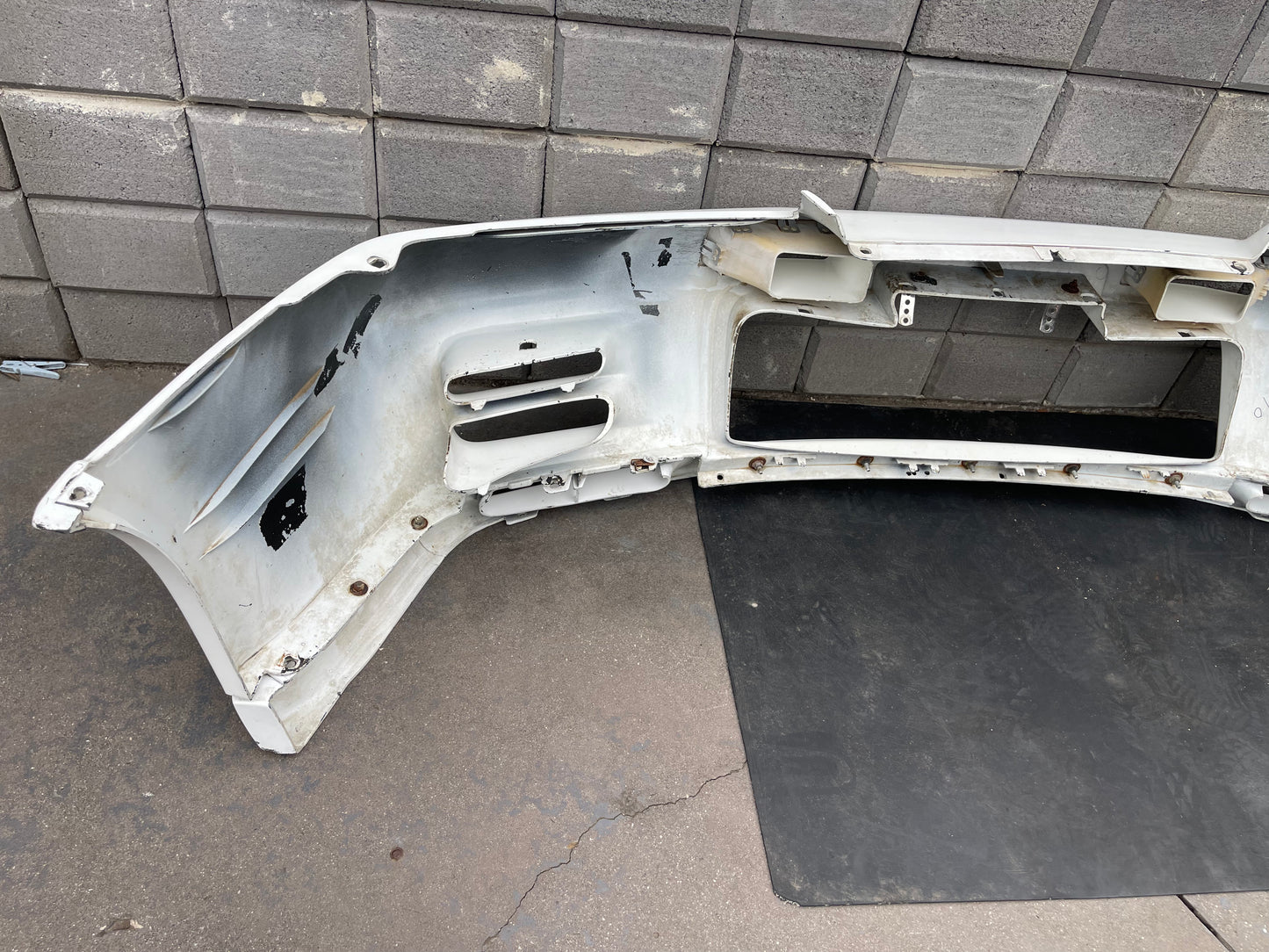 R32 GTR N1 GENUINE BUMPER