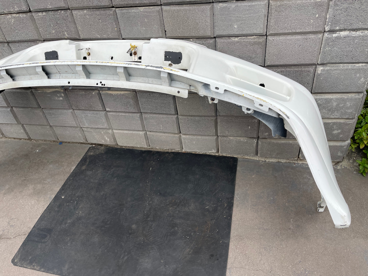R32 GTR N1 GENUINE BUMPER