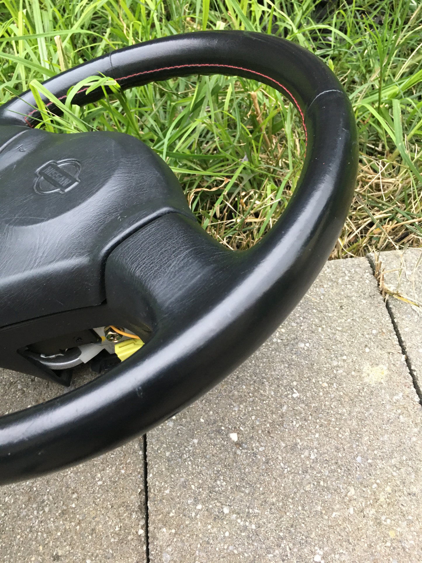 R34 Skyline Series 1 Steering Wheel