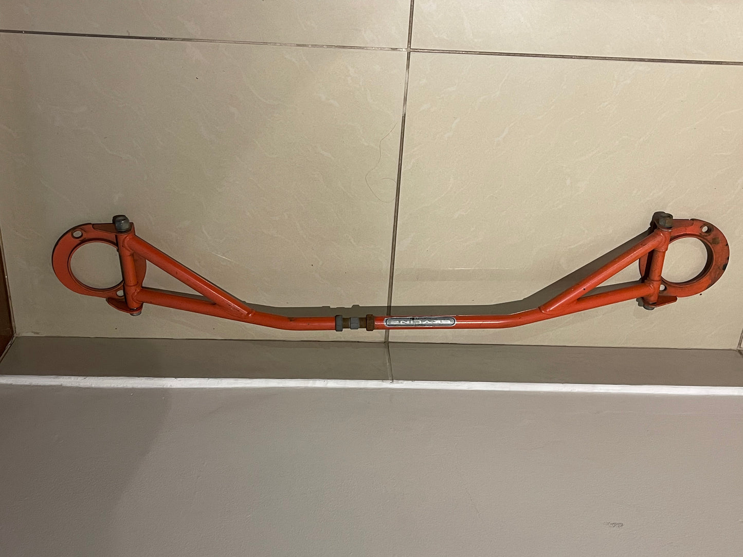R32 GTR OEM STRUT T301