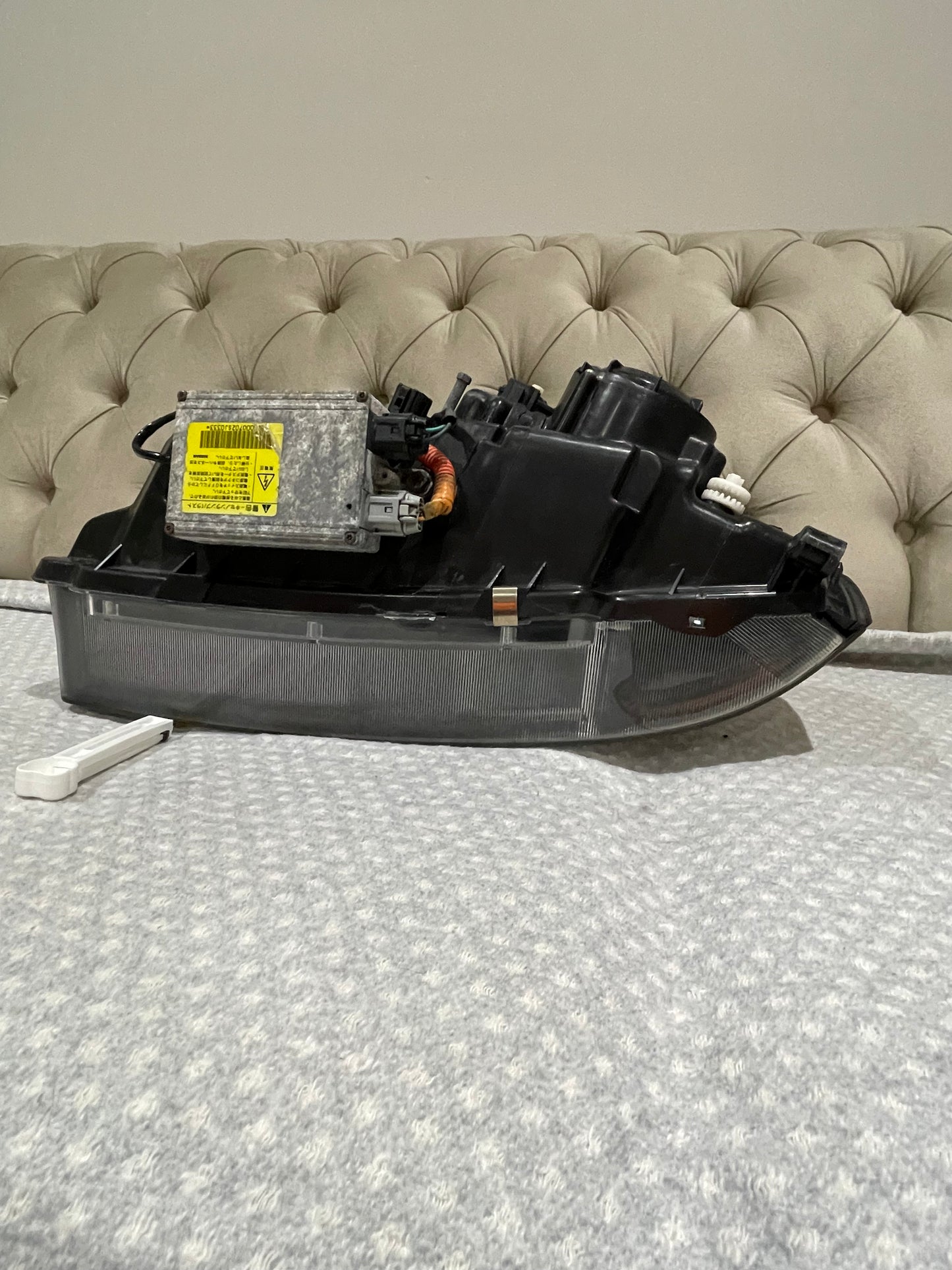 R34 GTR GTT GTV SERIES 1 XENON HEADLIGHT RIGHT SIDE ONLY