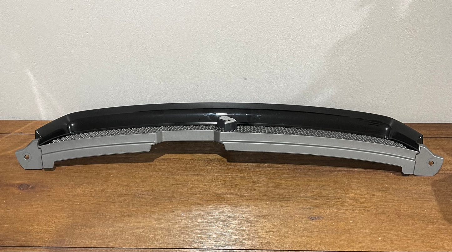 R34 SKYLINE SERIES 2 bumper grill