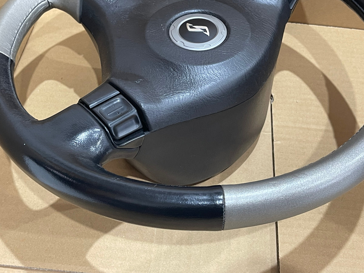 NISSAN SKYLINE R34 GT GTT AUTO STEERING WHEEL MINT (W24)