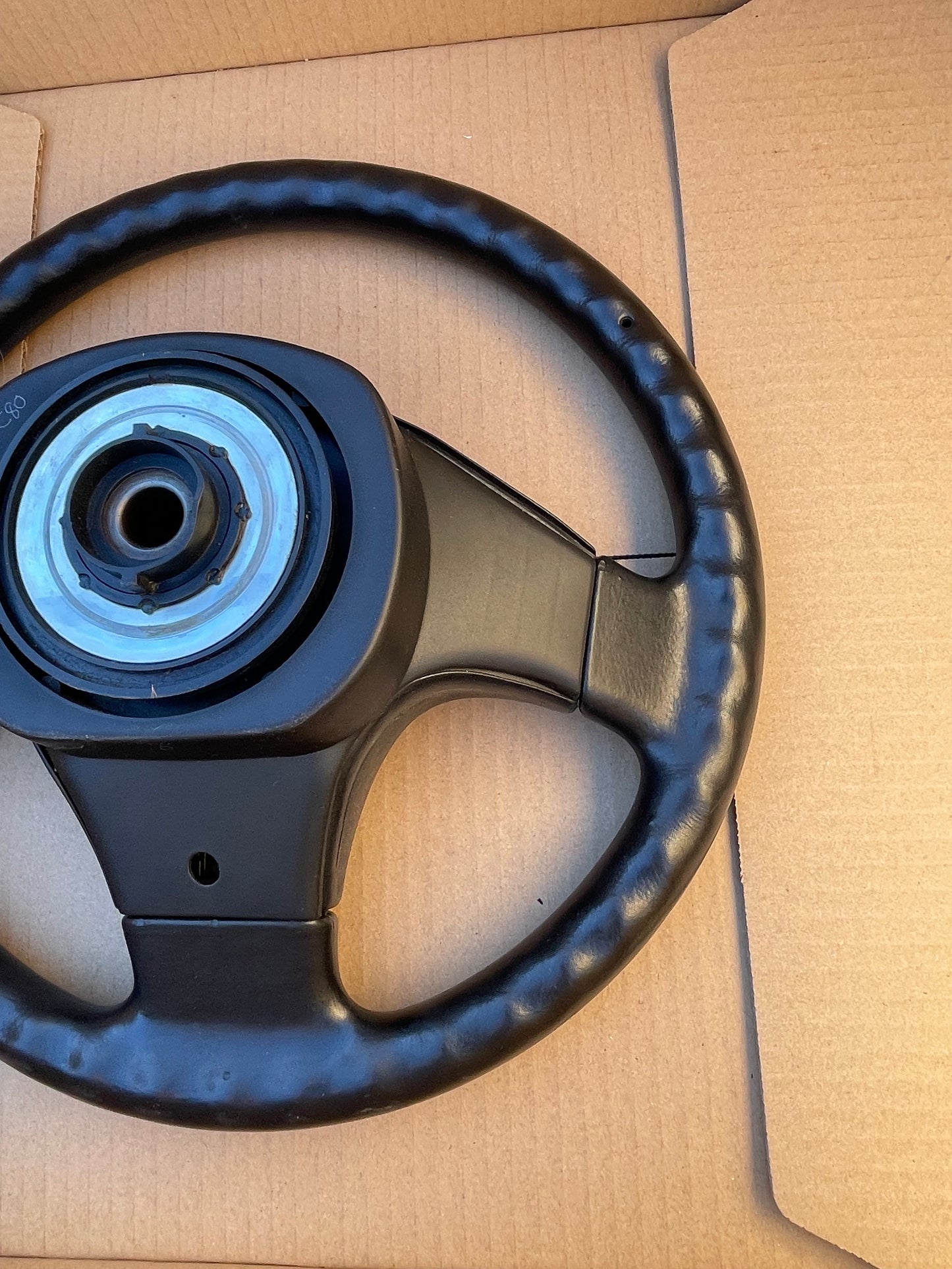 180SX STEERING WHEEL IN
