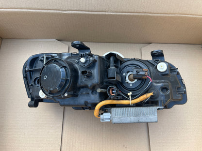 R34 SERIES 1 XENON HEDLIGHT