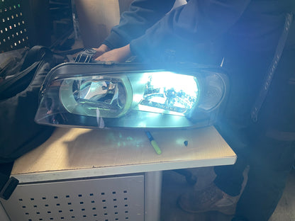 R34 SERIES 1 XENON HEDLIGHT
