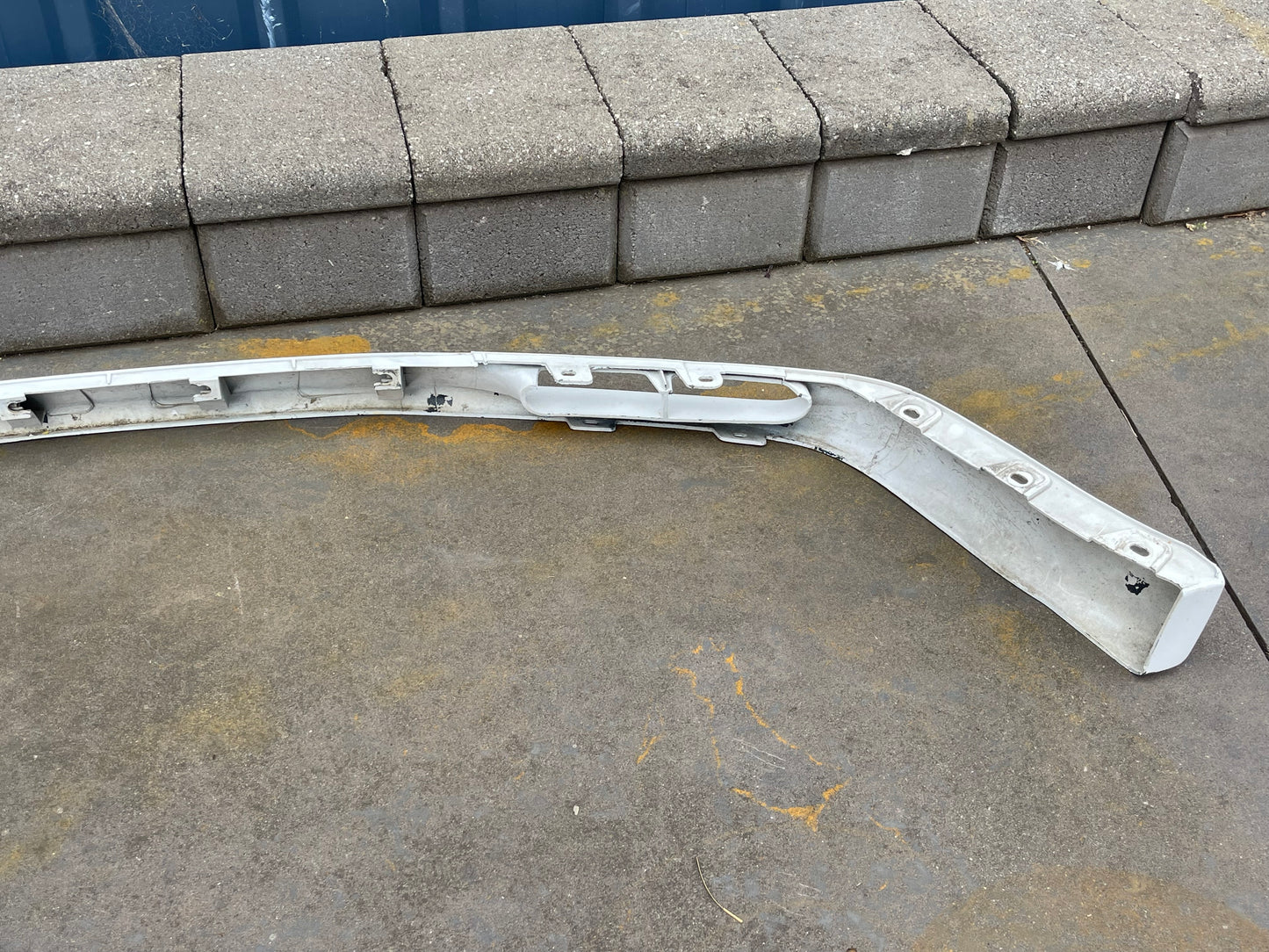 R32 GTR GENUINE FRONT LOWER LIP