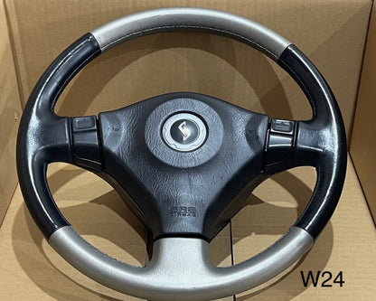 NISSAN SKYLINE R34 GT GTT AUTO STEERING WHEEL MINT (W24)