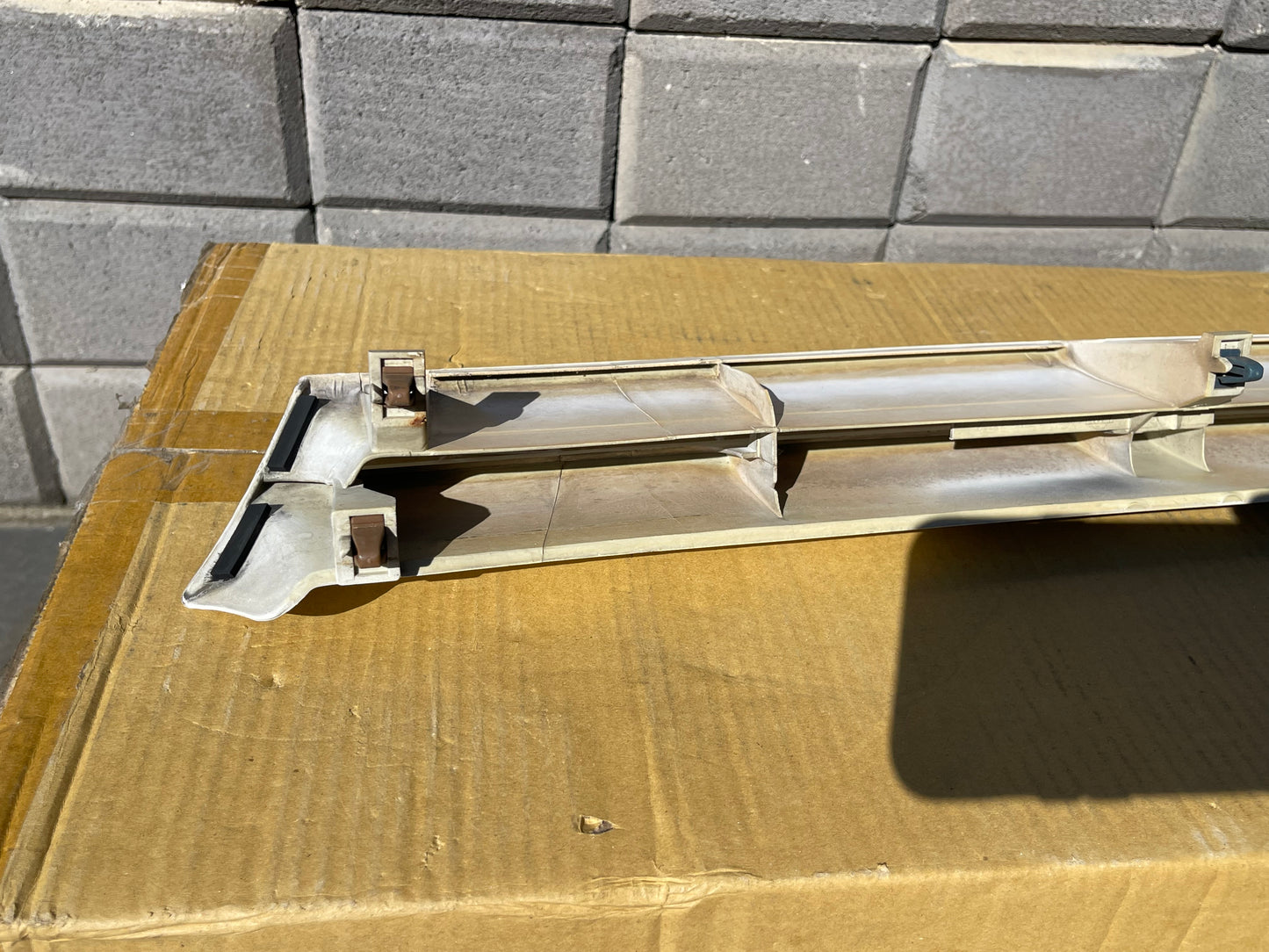 GENUINE OEM R32 GTR FRONT GRILL