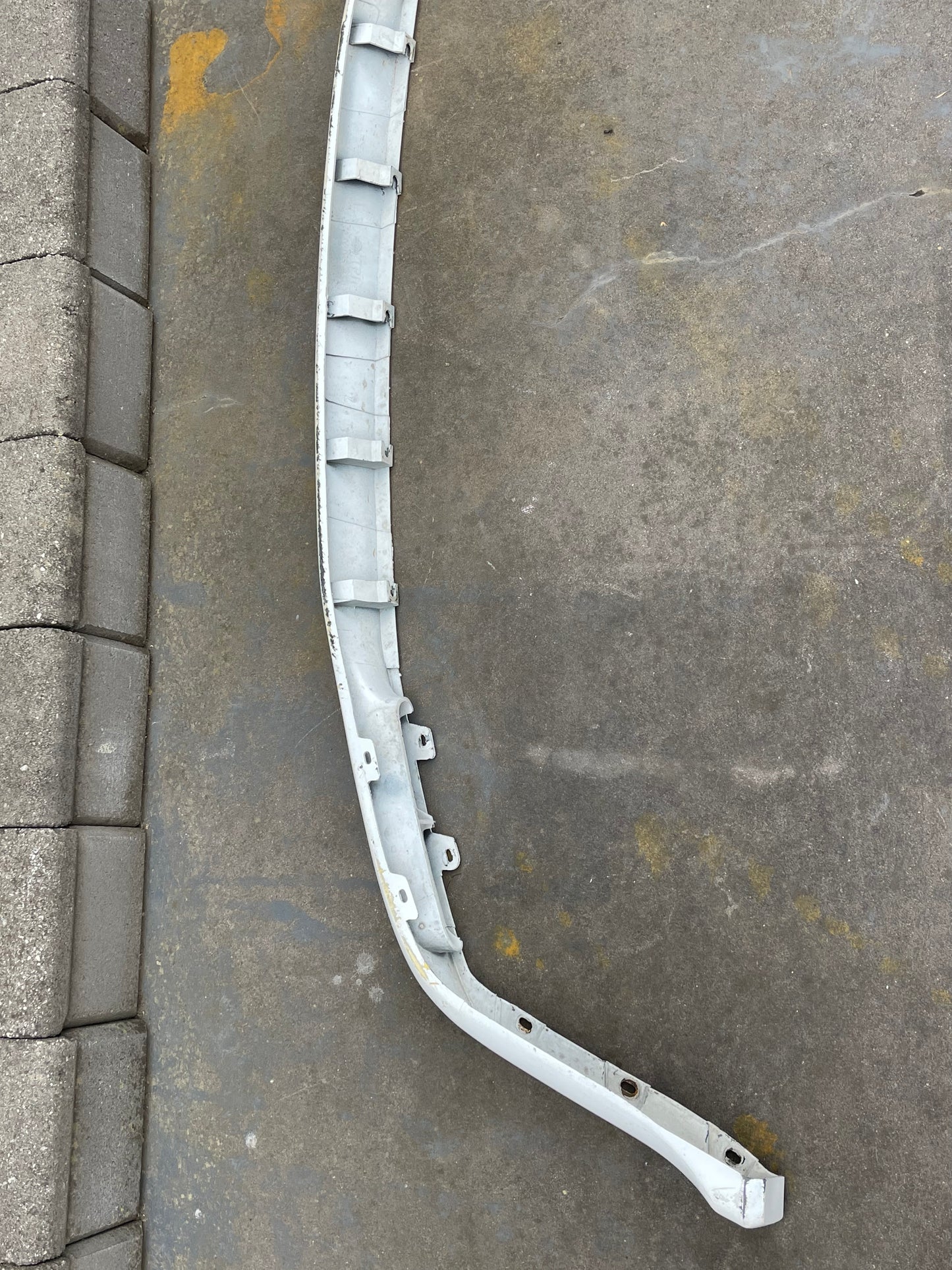 R32 GTR GENUINE FRONT LOWER LIP