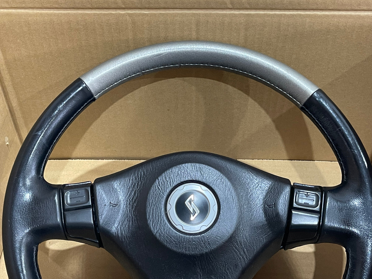 NISSAN SKYLINE R34 GT GTT AUTO STEERING WHEEL MINT (W24)