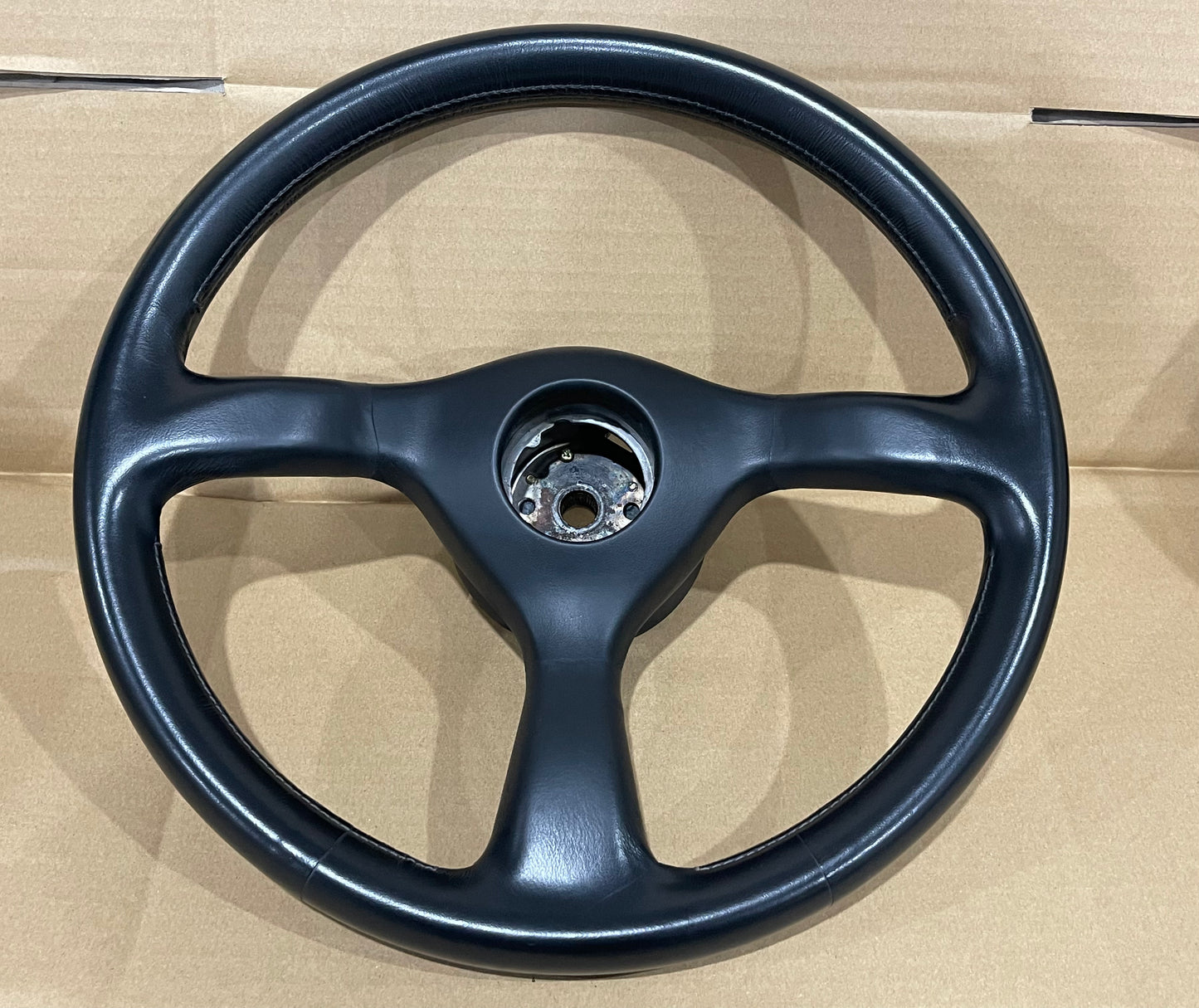 R32 GTR SERIES 1 STEERING WHEEL -NEAR NEW CONDITION