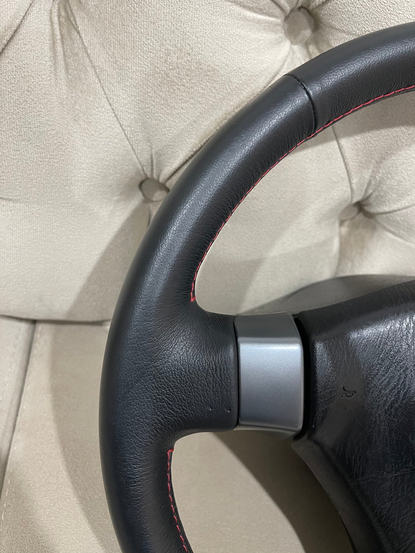 S15 STEERING WHEEL NEAR NEW CONDITION