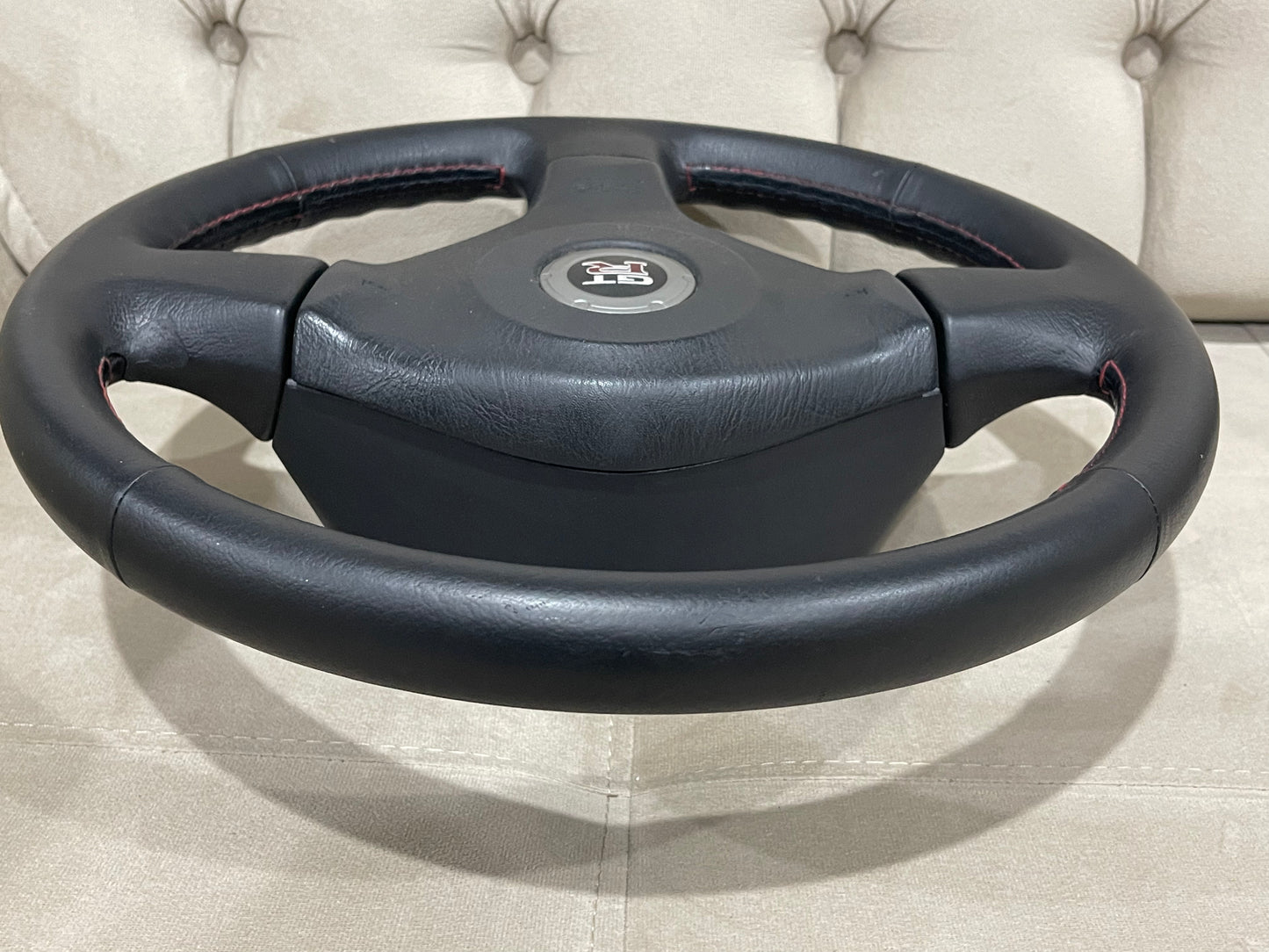 R34 GTR RED STICH STEERING WHEEL