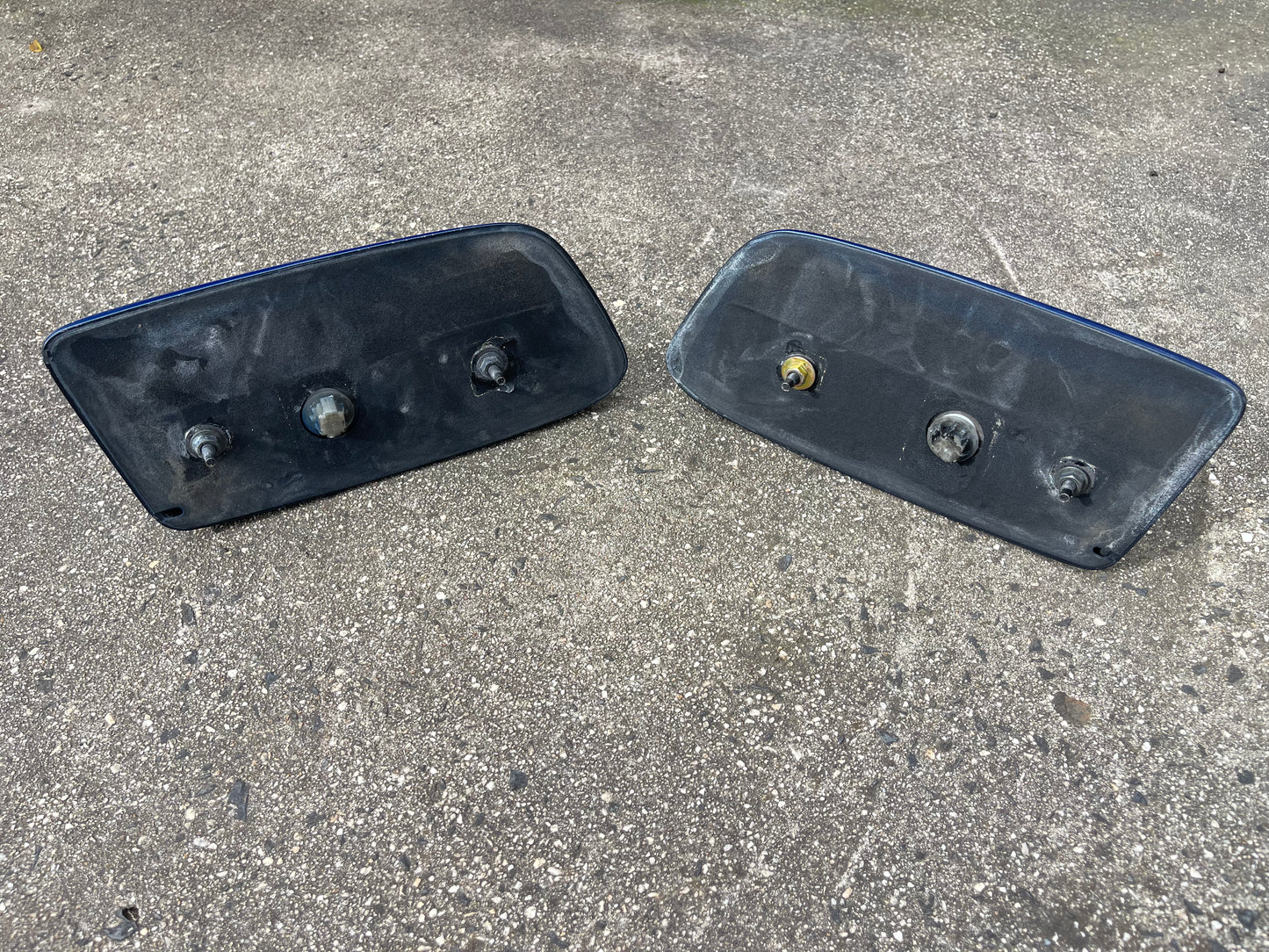 R34 GTR OEM FACTORY WING STAND