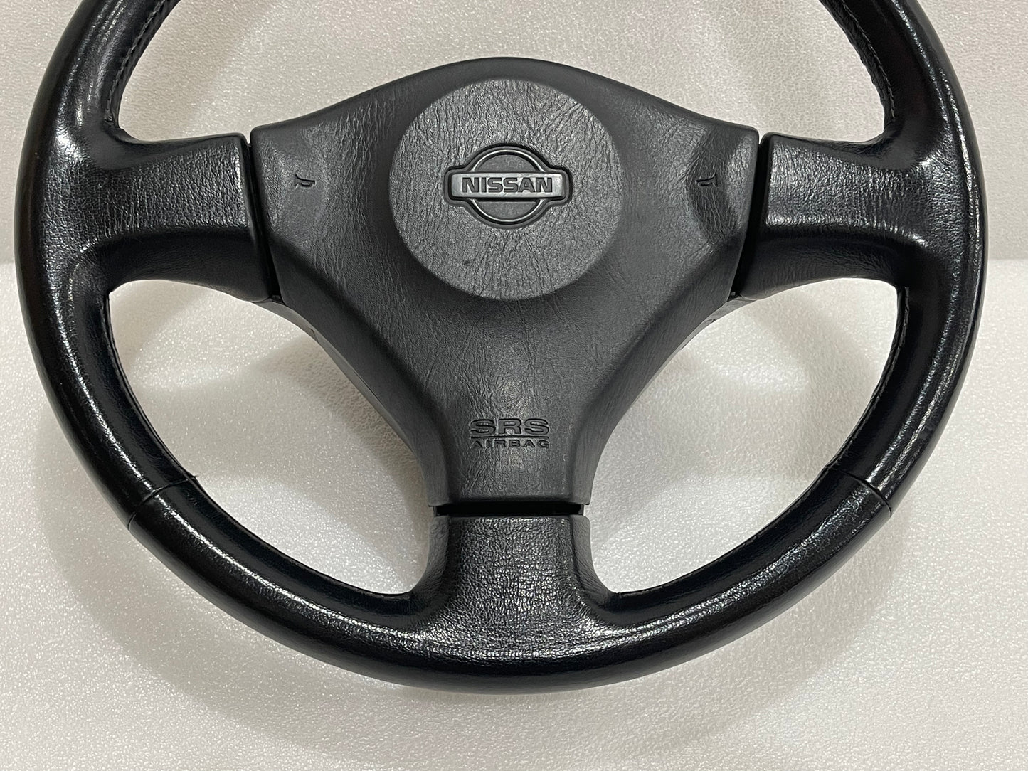 Nissan Skyline R34 GTR GTT GT STEERING WHEEL (W21)
