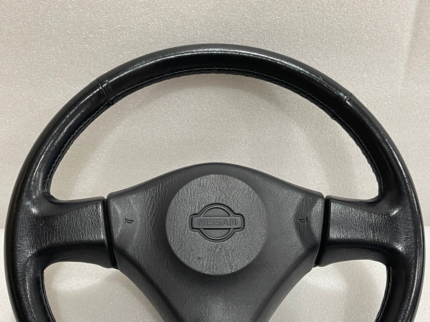 Nissan Skyline R34 GTR GTT GT STEERING WHEEL (W21)