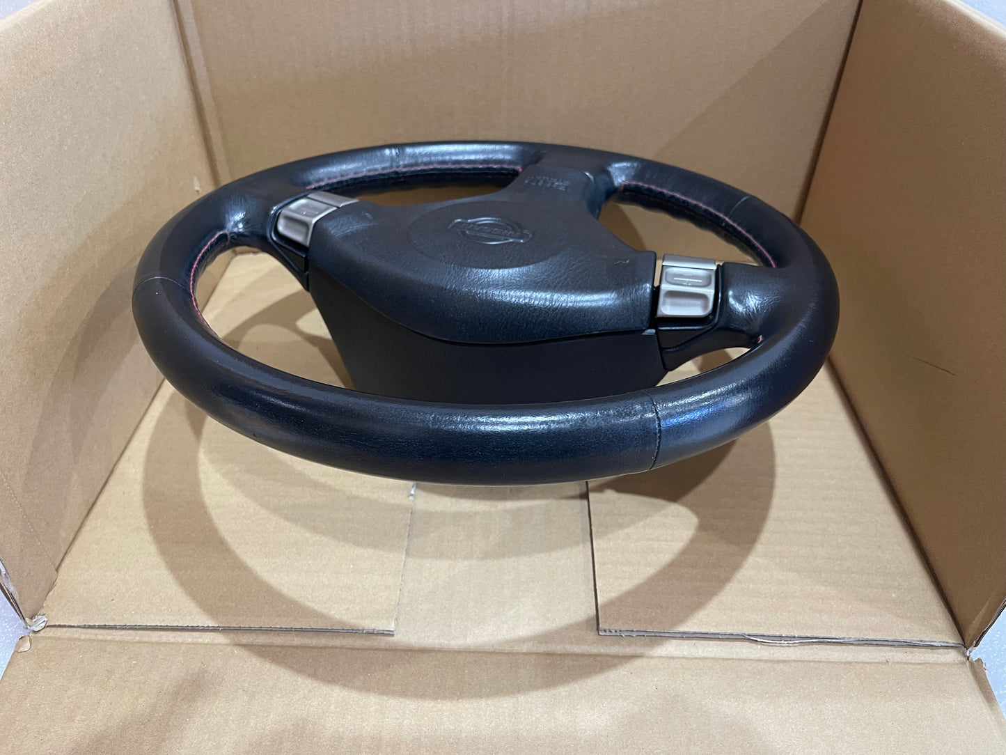 Nissan Skyline R34 Auto Series-1 Steering Wheel (W30)