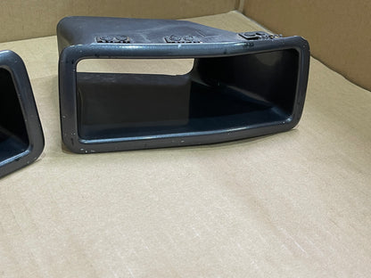 R32 GTR GENUINE N1 BUMPER VENT